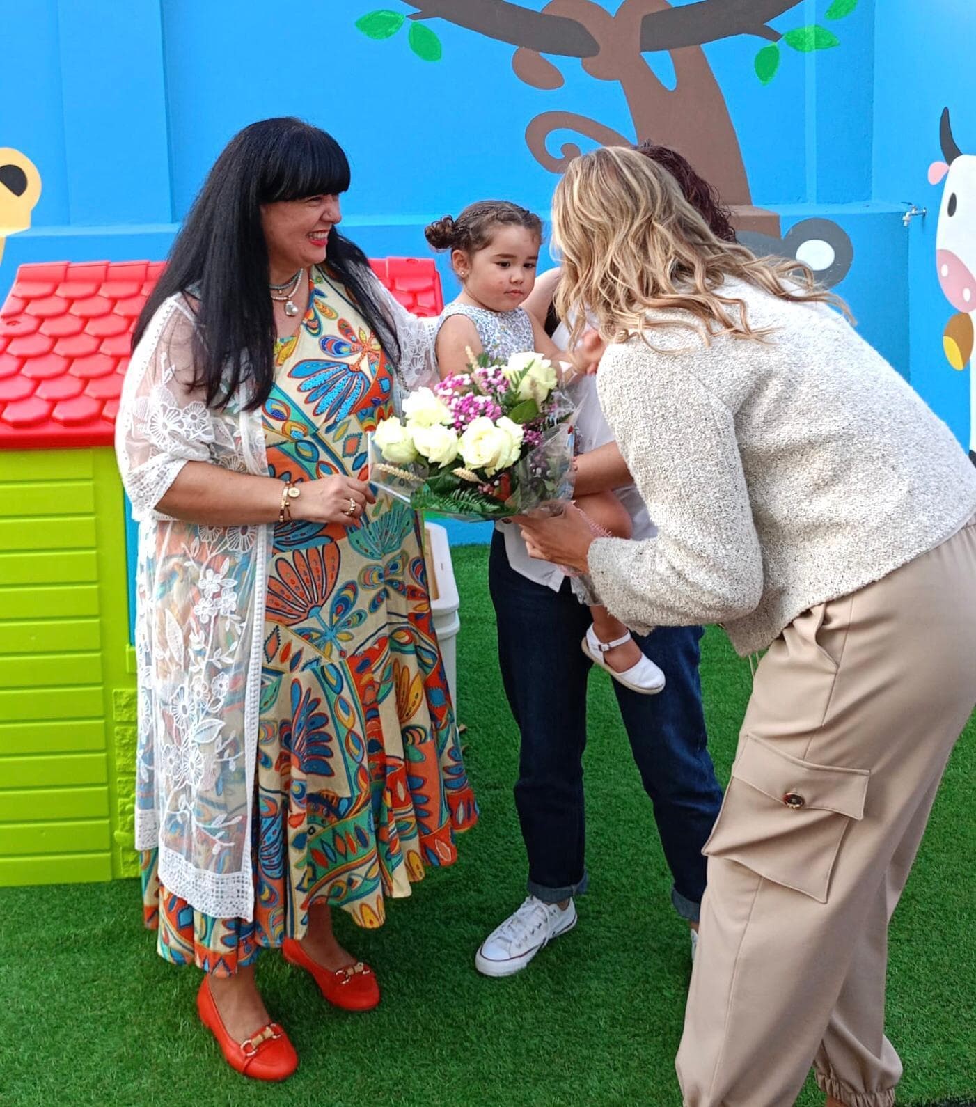 INAUGURACIÓN DE LOS NUEVOS CENTROS POR DÑA. FABIOLA GARCIA Y D. JACOBO REY - Imagen 1